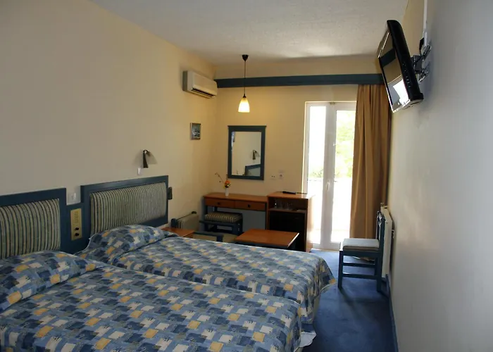 Astron Hotel