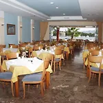 Astron Hotel 